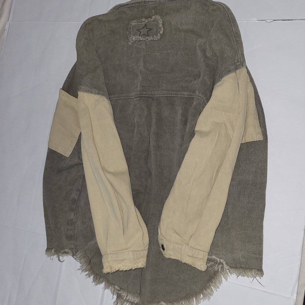 POL Oversized Cotton Patchwork Button Down Shacke… - image 12